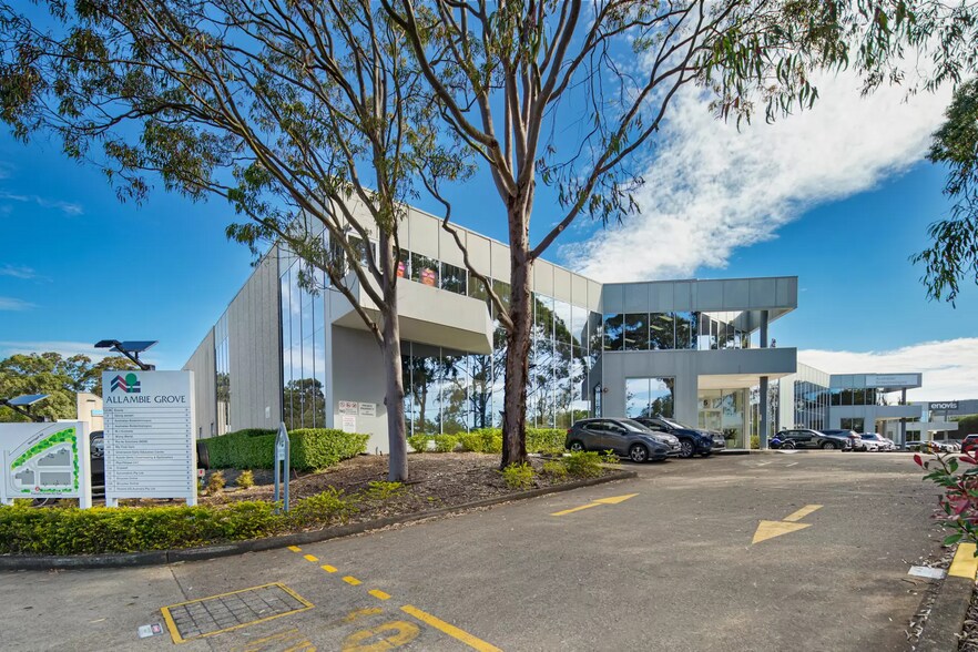 25 Frenchs Forest Rd E, Frenchs Forest à louer - Photo du bâtiment - Image 3 de 11