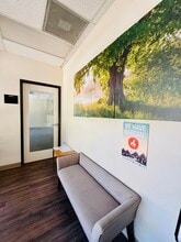 944 McCourtney Rd, Grass Valley, CA for lease Interior Photo- Image 2 of 13