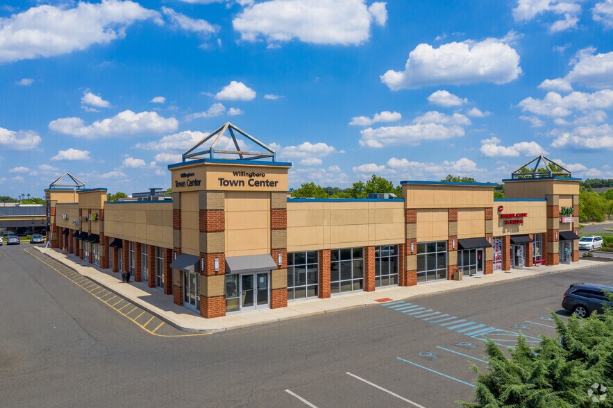 4376 Route 130, Willingboro, NJ à louer - Photo du bâtiment - Image 3 de 19