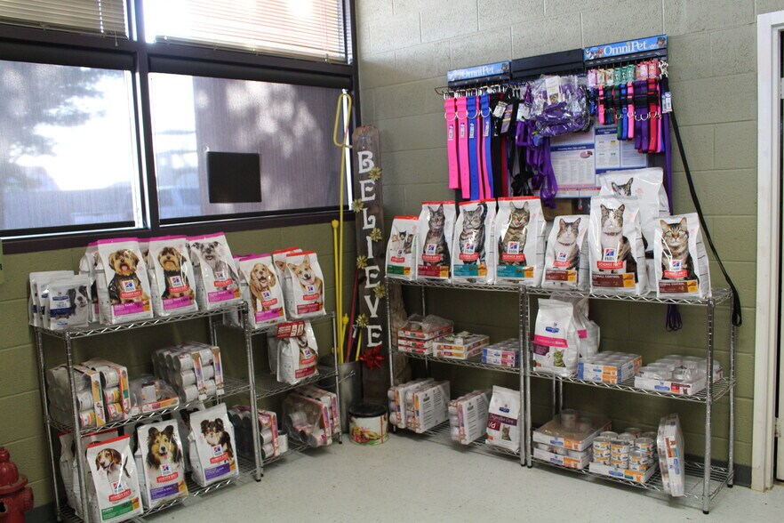 112 Barclay Ave, Wa Keeney, KS à vendre - Photo du bâtiment - Image 2 de 20