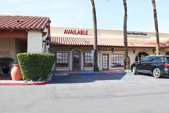 78267-78483 Highway 111, La Quinta, CA à louer Photo intérieure- Image 1 de 3