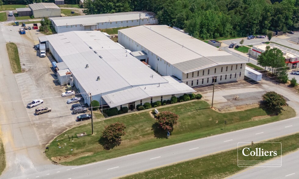 5965 Highway 221, Roebuck, SC à louer - Photo du bâtiment - Image 2 de 11