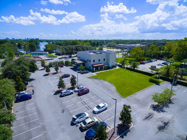 1691 Lee rd, Winter Park, FL à louer - Photo du bâtiment - Image 3 de 3