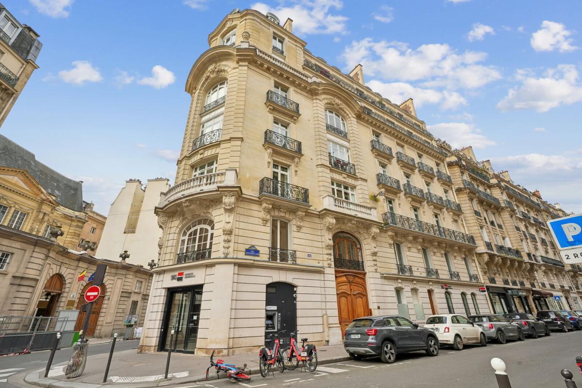 16 Rue Dupont Des Loges, Paris à louer Photo du bâtiment- Image 1 de 18