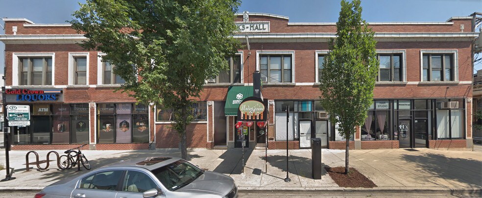 3433-3439 N Sheffield Ave, Chicago, IL à louer - Photo du bâtiment - Image 3 de 28
