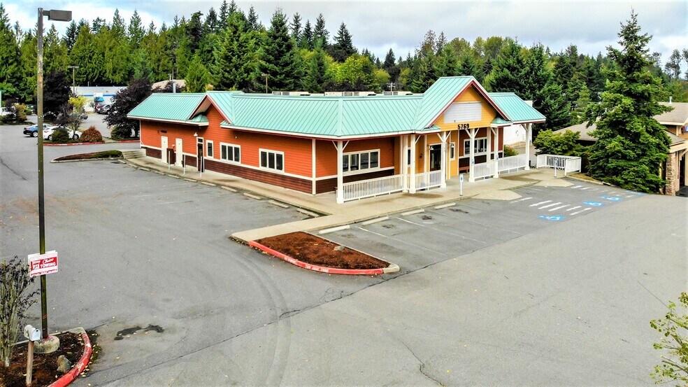 5769 State Hwy 303 NE, Bremerton, WA à vendre - Photo du bâtiment - Image 1 de 9