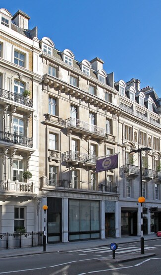 Plus de détails pour 18-19 Pall Mall, Londres - Bureau à louer