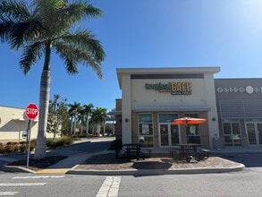 3840-3950 Central Sarasota Pky, Sarasota, FL for lease Building Photo- Image 2 of 7