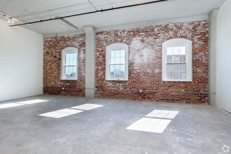 58 Pulaski St, Peabody, MA à louer Photo intérieure- Image 1 de 1