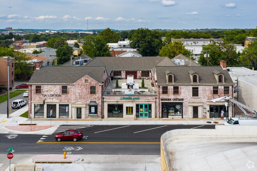 1325-1341 E 15th St, Tulsa, OK à louer - Photo du bâtiment - Image 2 de 2