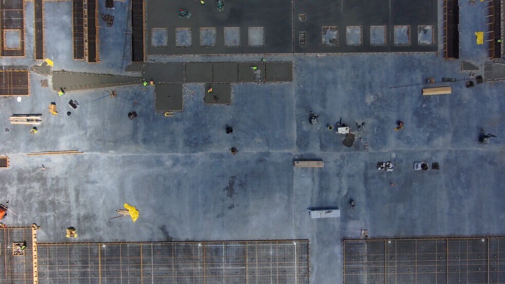 W Airport Blvd, Sanford, FL à louer - Vidéo sur l’inscription commerciale - Image 3 de 8