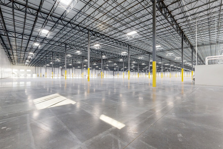 20600 E 35th Dr, Aurora, CO for lease - Matterport 3D Scan - Image 3 of 27