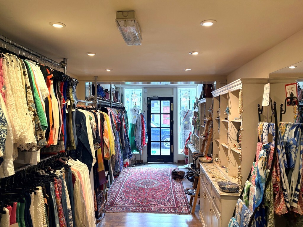 42 High St, Marlow for lease Interior Photo- Image 1 of 1