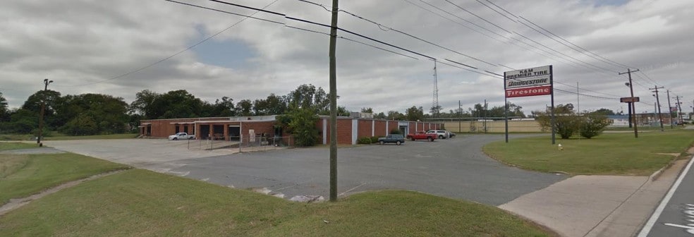 4531 Broadway, Macon-Bibb, GA for lease - Building Photo - Image 2 of 3