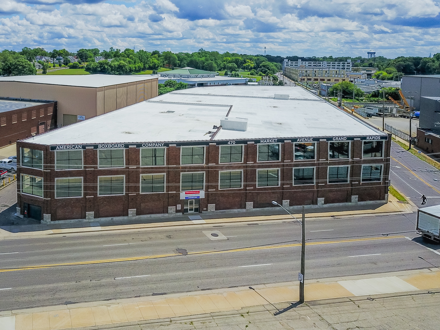 470-475 Market Ave SW, Grand Rapids, MI à vendre Photo du bâtiment- Image 1 de 1