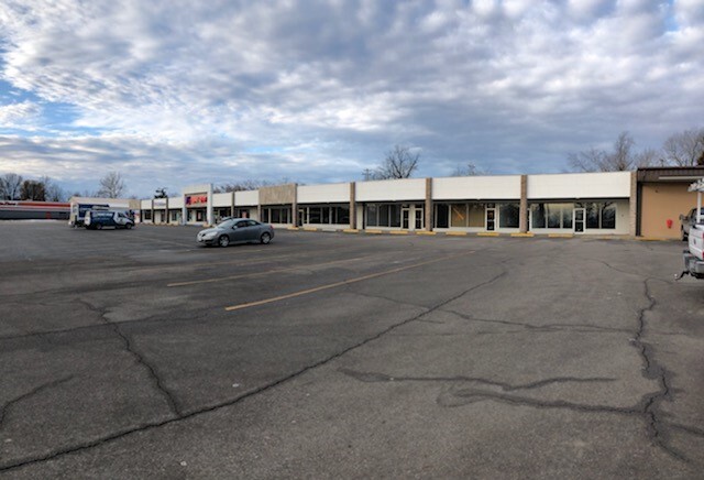 643 N Morley St, Moberly, MO for lease - Building Photo - Image 2 of 6