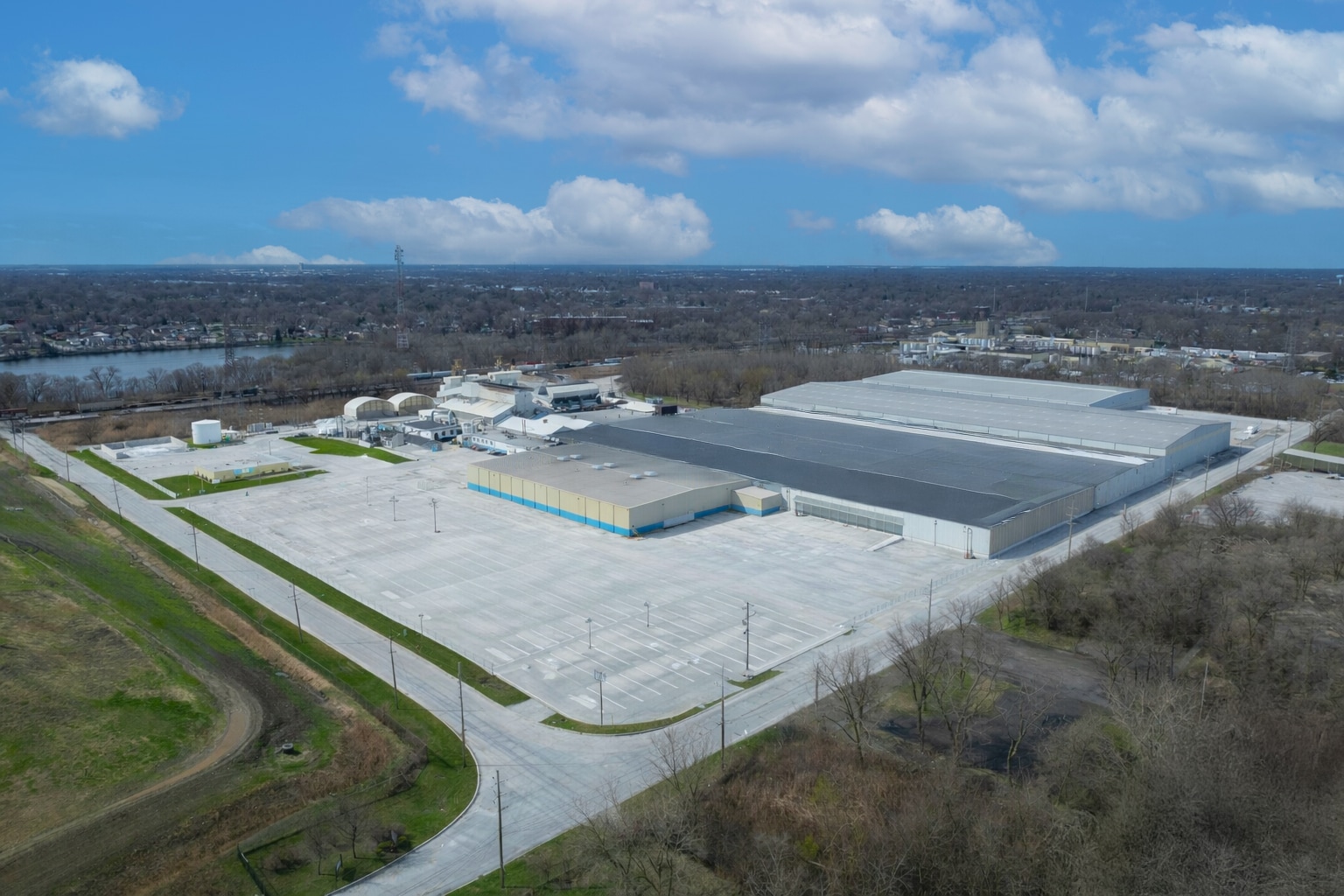 13850 Cottage Grove Ave, Dolton, IL for lease Primary Photo- Image 1 of 14