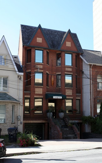 Plus de détails pour 54 St Patrick St, Toronto, ON - Bureau à vendre