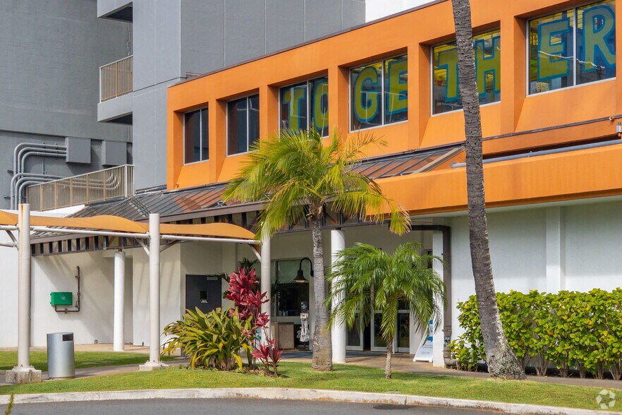 1319 Punahou St, Honolulu, HI à louer - Photo du bâtiment - Image 2 de 4