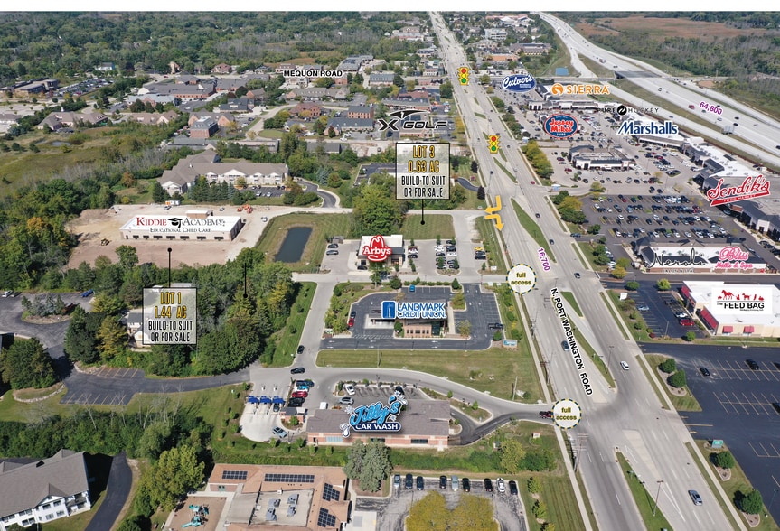 10865-10911 N Port Washington Rd, Mequon, WI for lease - Building Photo - Image 3 of 4