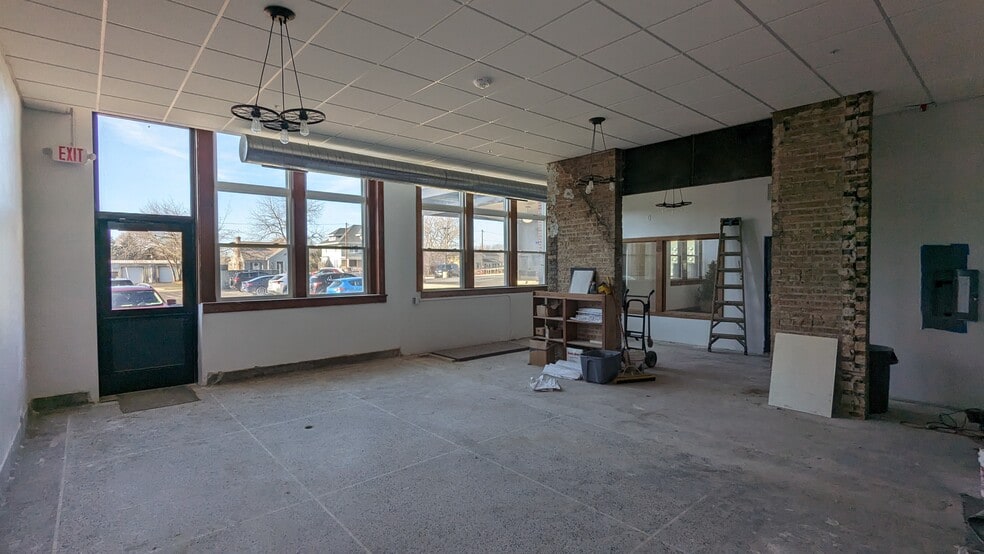 200 Dayton St, Mayville, WI à louer - Photo intérieure - Image 2 de 4