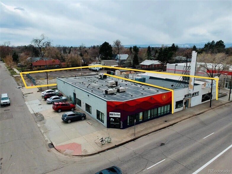 6736 E Colfax Ave, Denver, CO à vendre - Photo du bâtiment - Image 1 de 1