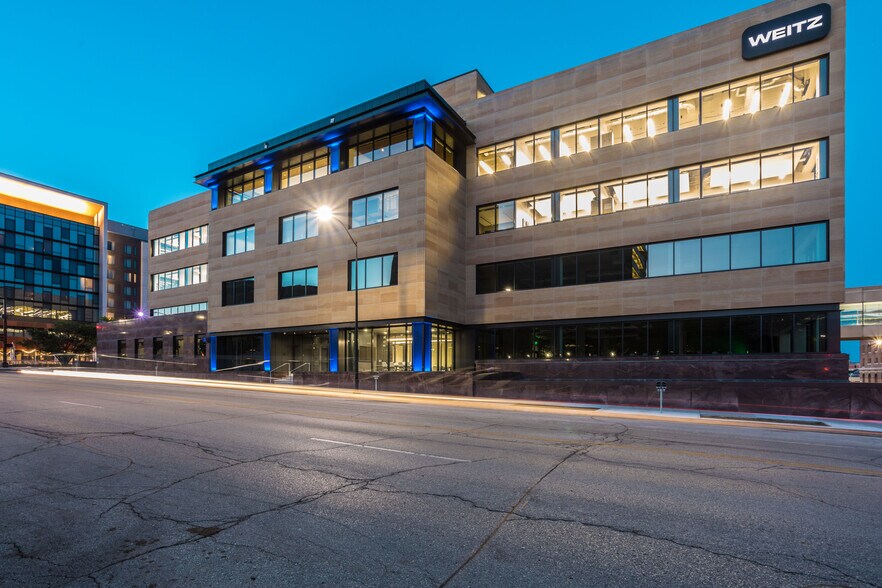 611 5th Ave, Des Moines, IA à louer - Photo du bâtiment - Image 2 de 22