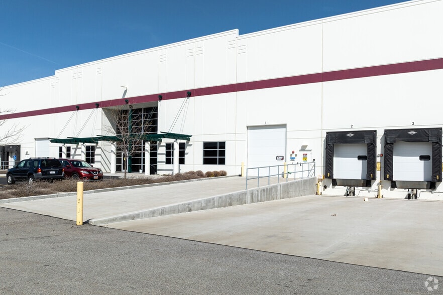 1020 W 400 N, Ogden, UT for lease - Building Photo - Image 2 of 8