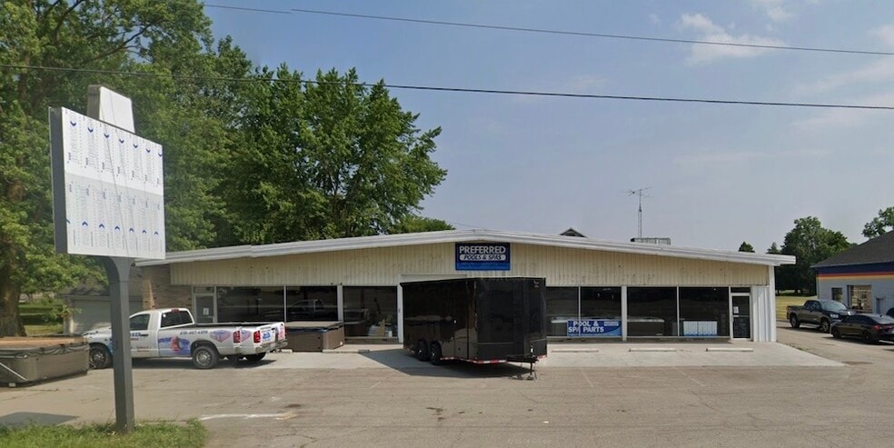 312 W Main St, Delta, OH à vendre - Photo du bâtiment - Image 2 de 14