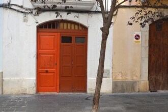 Commerce de détail dans Vilanova i la Geltrú, Barcelona à louer Photo du bâtiment- Image 2 de 11