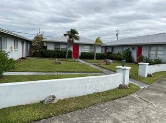 Plus de détails pour 4015 SE 19th Ave, Cape Coral, FL - Multi-résidentiel à vendre