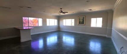 10951 Harmony Park Dr, Bonita Springs, FL à louer Photo intérieure- Image 1 de 8