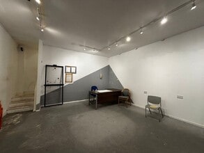 4 Dove St, Norwich for lease Interior Photo- Image 2 of 5