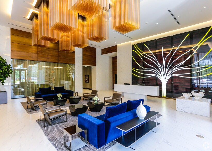 2980 NE 207th St, Aventura, FL à louer - Hall d’entrée - Image 3 de 24