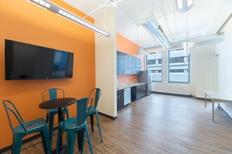 180 N Wabash Ave, Chicago, IL for lease Interior Photo- Image 2 of 9