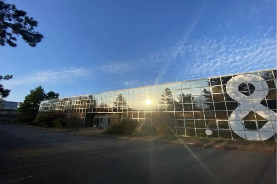 4 Avenue Johannes Gutenberg, Maurepas for lease - Building Photo - Image 2 of 11