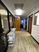 15230 N 75th St, Scottsdale, AZ for lease Interior Photo- Image 2 of 5