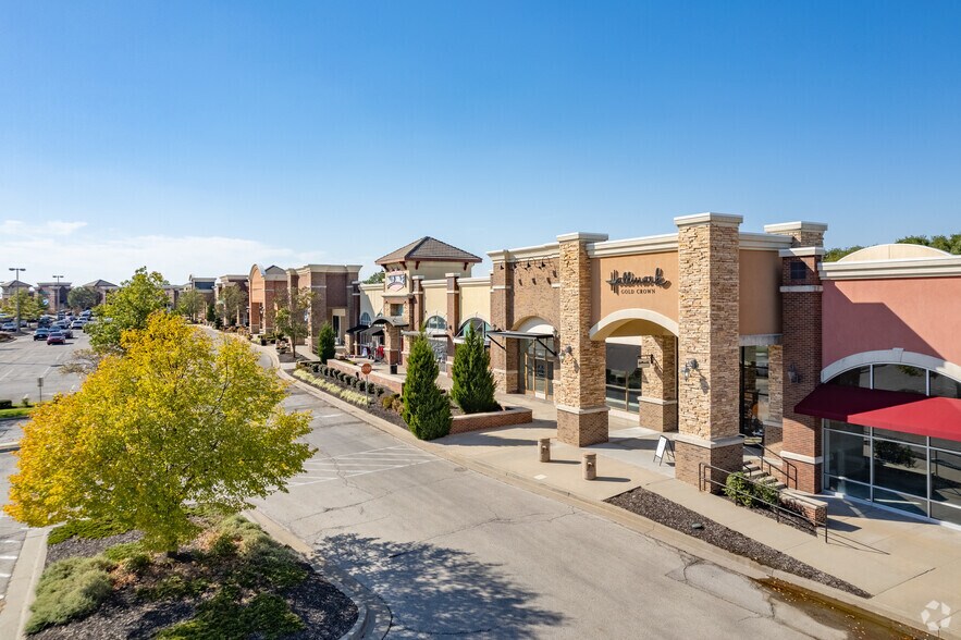 8600-8660 N Boardwalk Ave, Kansas City, MO à louer - Photo du bâtiment - Image 3 de 17