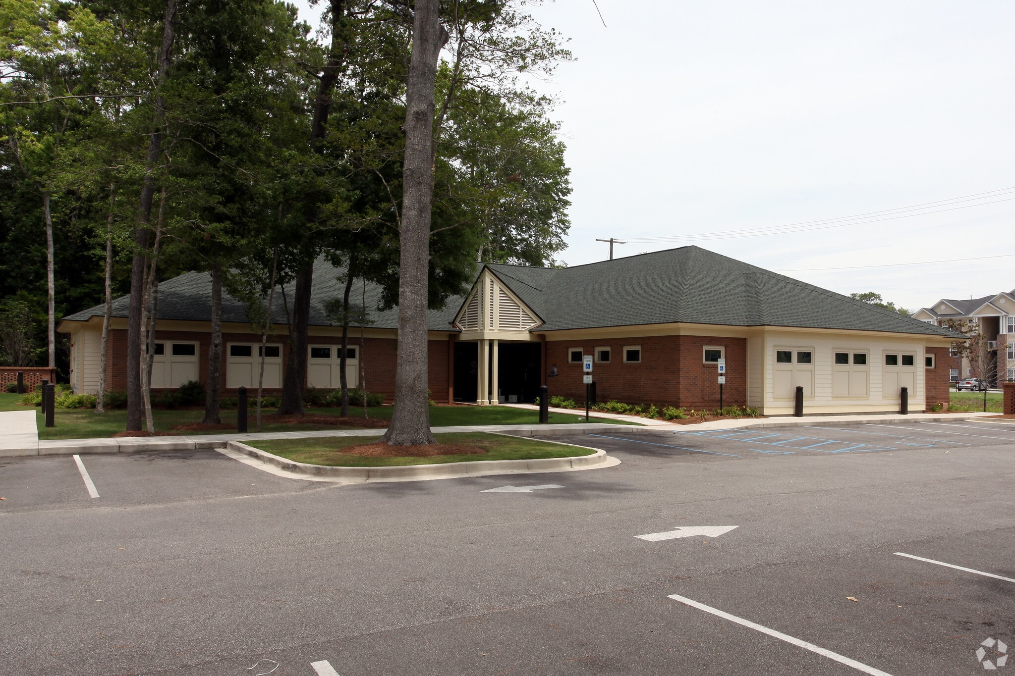 85 Springview Ln, Summerville, SC for lease Primary Photo- Image 1 of 41