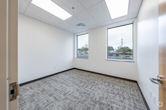 6422 E Campus Dr, San Antonio, TX à louer Photo intérieure- Image 2 de 10