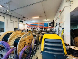 Plus de détails pour Bureau, Local d'activités à louer