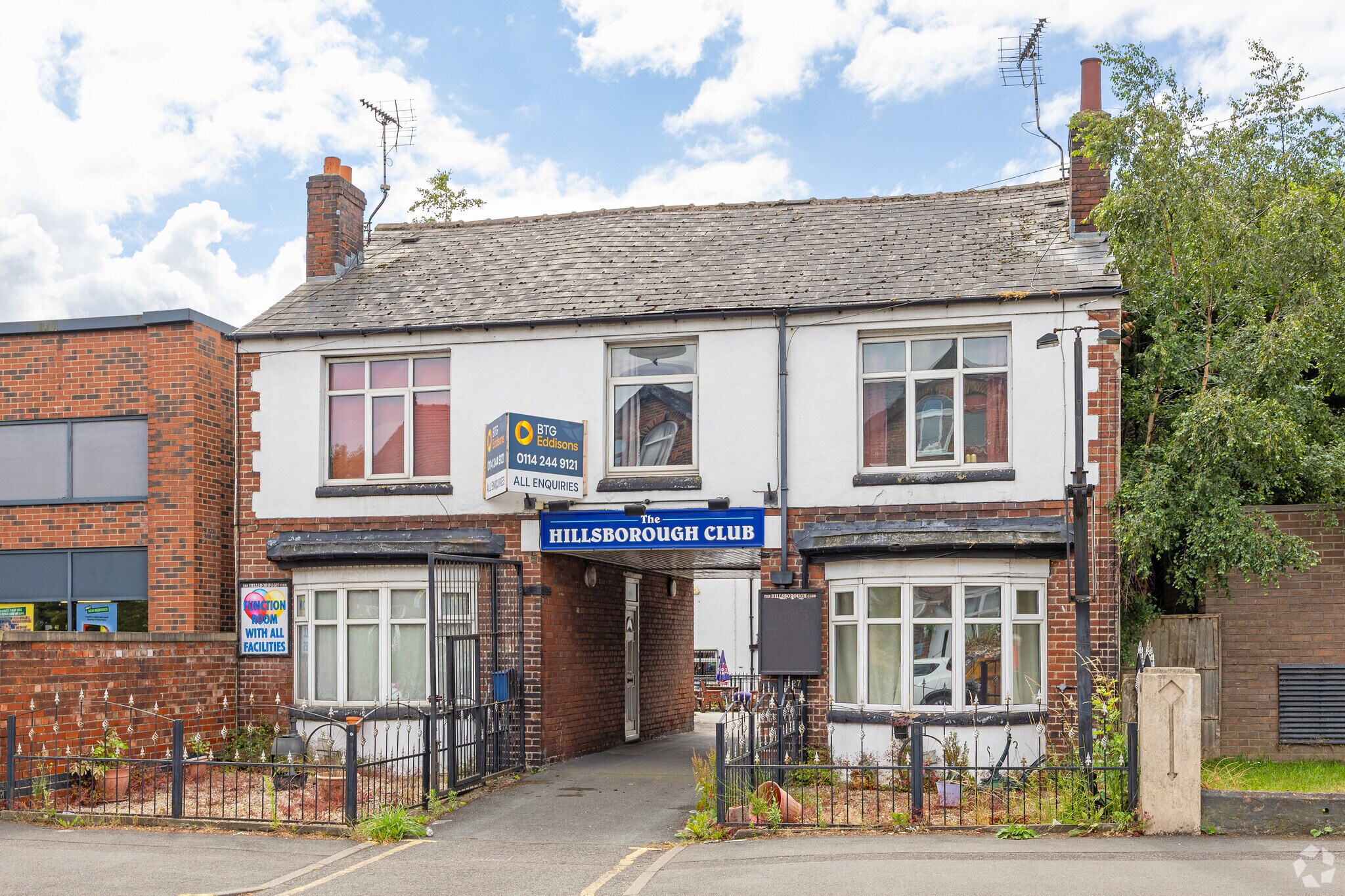 27 Bradfield Rd, Sheffield for sale Primary Photo- Image 1 of 20