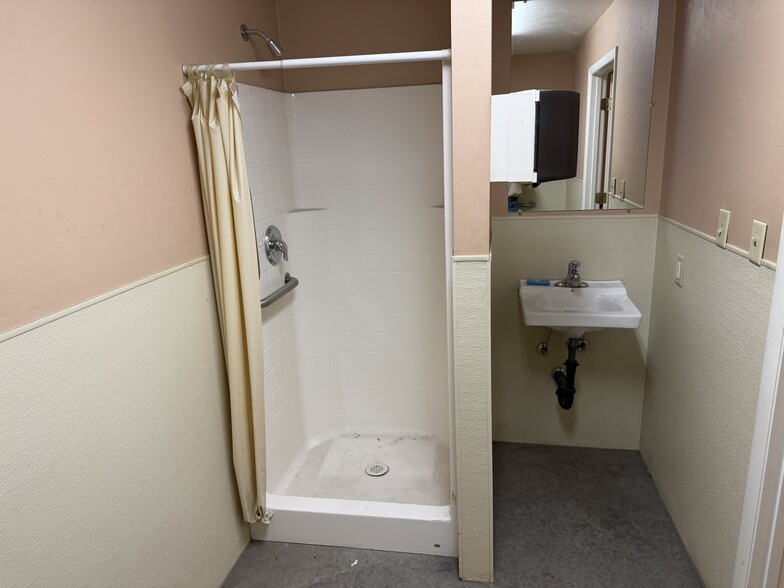 1747 E 23rd St, Tucson, AZ for sale - Building Photo - Image 2 of 9