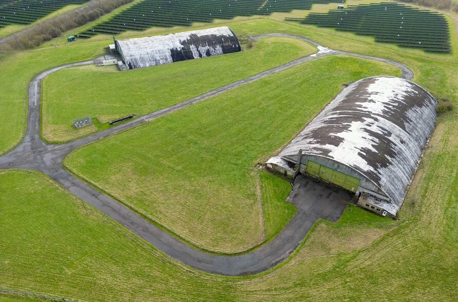 Red Barn Lane, Wroughton for lease - Building Photo - Image 2 of 6