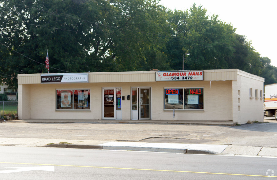 734-736 36th St SW, Grand Rapids, MI for sale - Primary Photo - Image 1 of 1