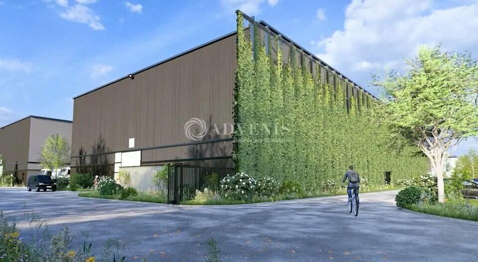 Industriel dans Puiseux-en-France à vendre - Photo du bâtiment - Image 2 de 10