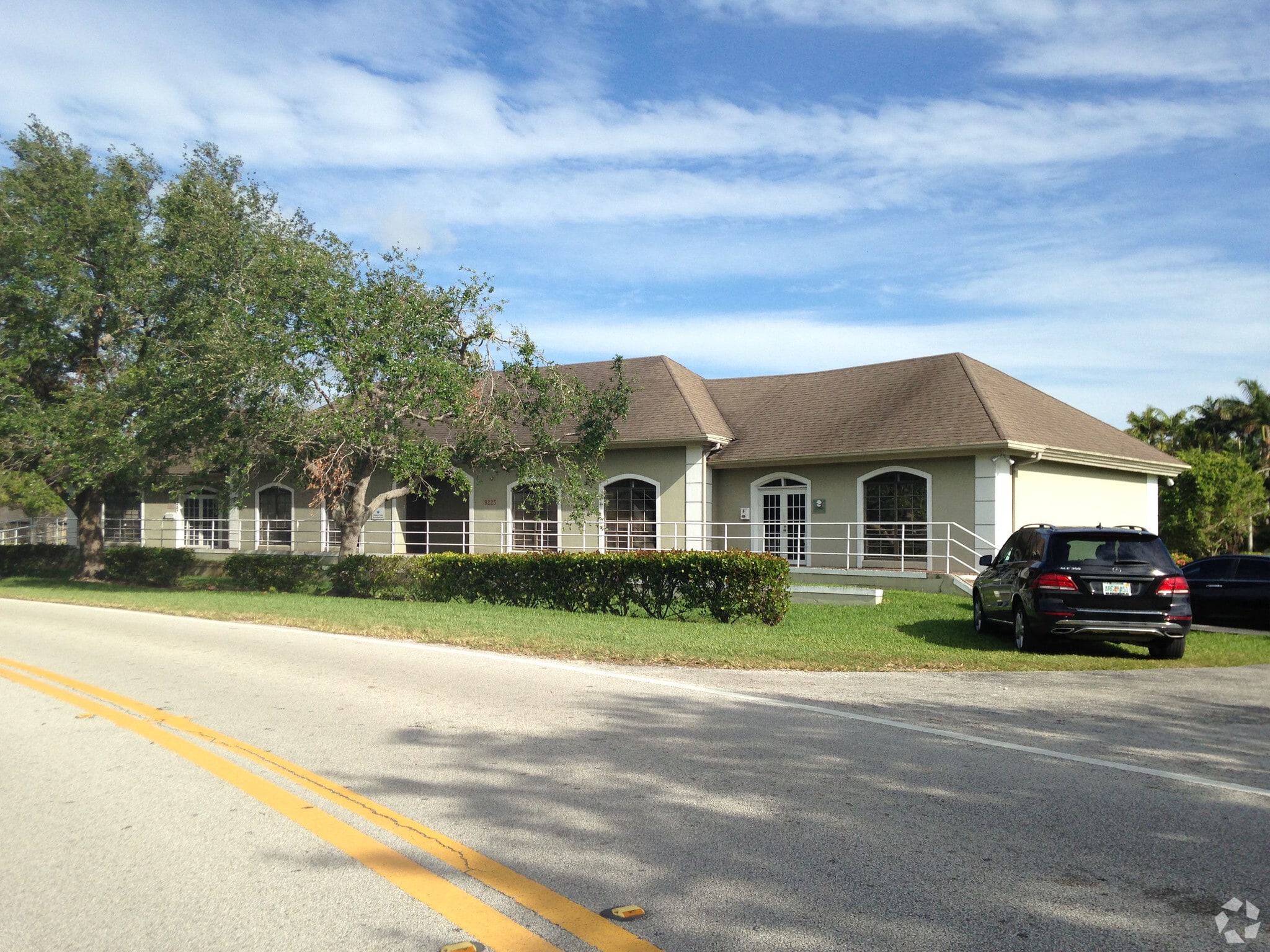 9245 SW 158th Ln, Miami, FL for lease Primary Photo- Image 1 of 32