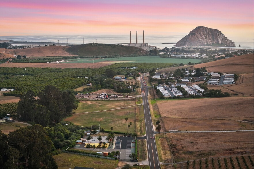 1338 Atascadero Rd, Morro Bay, CA à vendre - Photo du bâtiment - Image 2 de 32