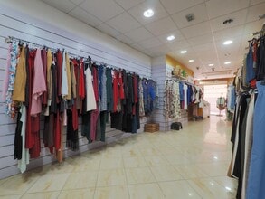 Retail in Figueres, Gerona for lease Interior Photo- Image 2 of 12