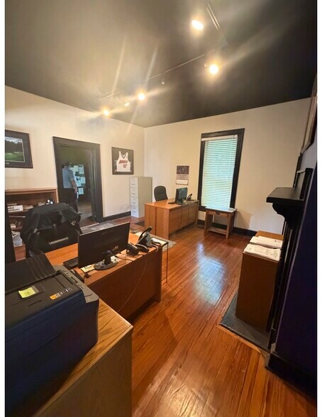 2818 N Davidson St, Charlotte, NC for lease - Building Photo - Image 2 of 8